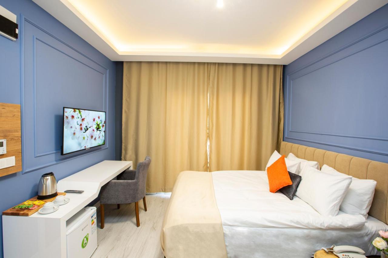 Taksim Leon'S Hotel อิสตันบูล ภายนอก รูปภาพ