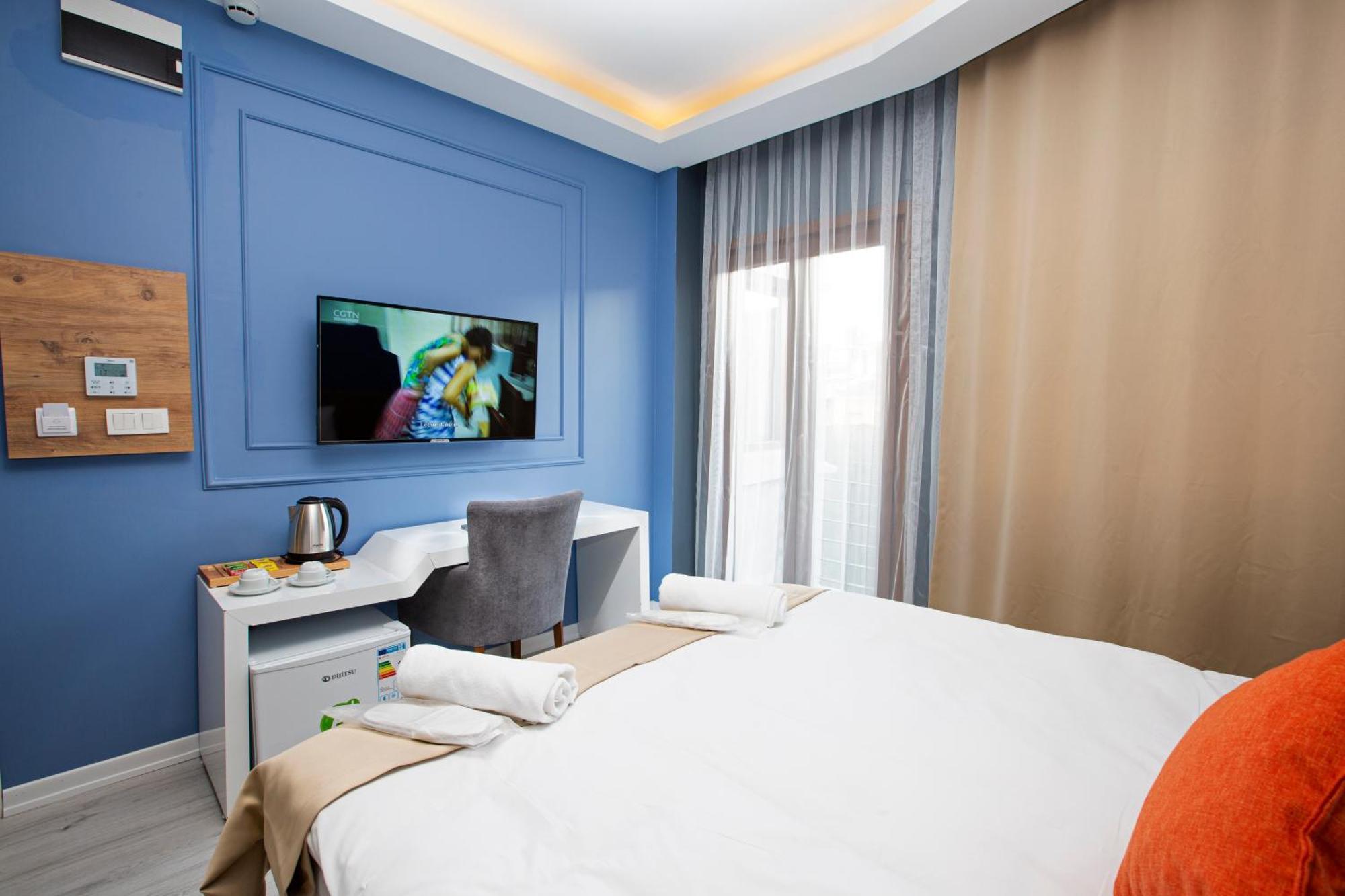 Taksim Leon'S Hotel อิสตันบูล ภายนอก รูปภาพ